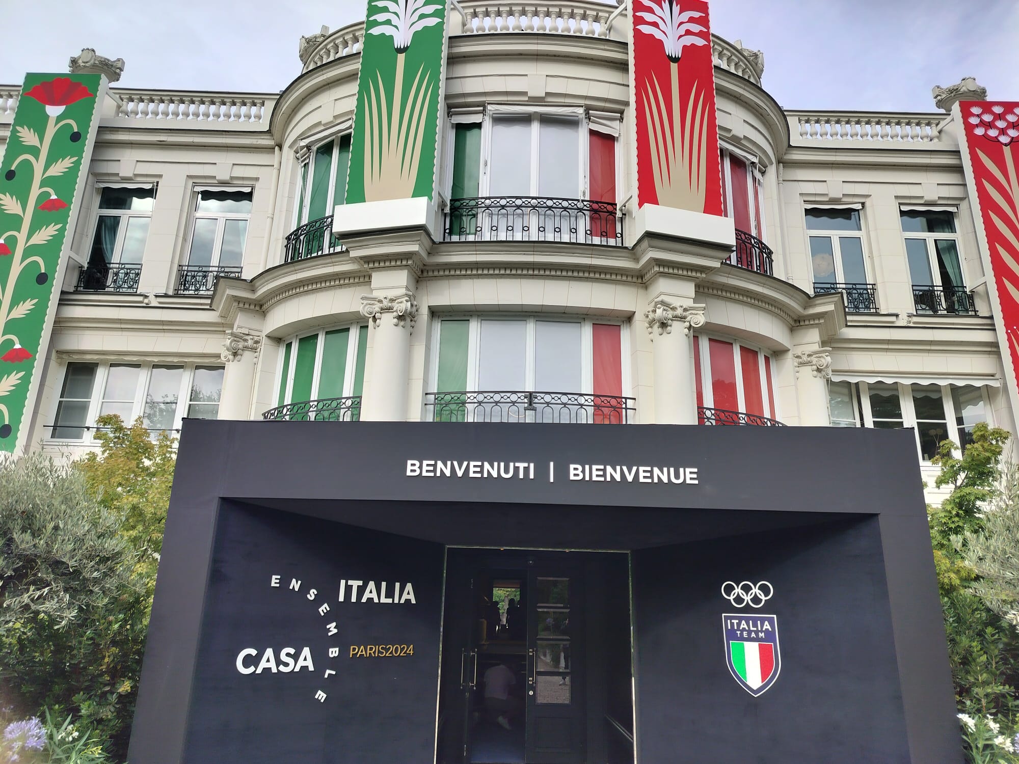 L'esterno di Le Pré Catelan, sede di Casa Italia durante le Olimpiadi di Parigi 2024